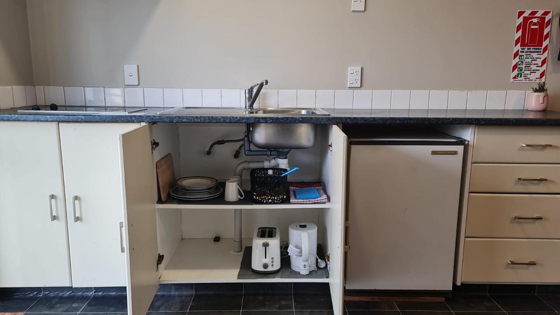 Tō Tātou Kainga Hostel Blenheim Bagian luar foto